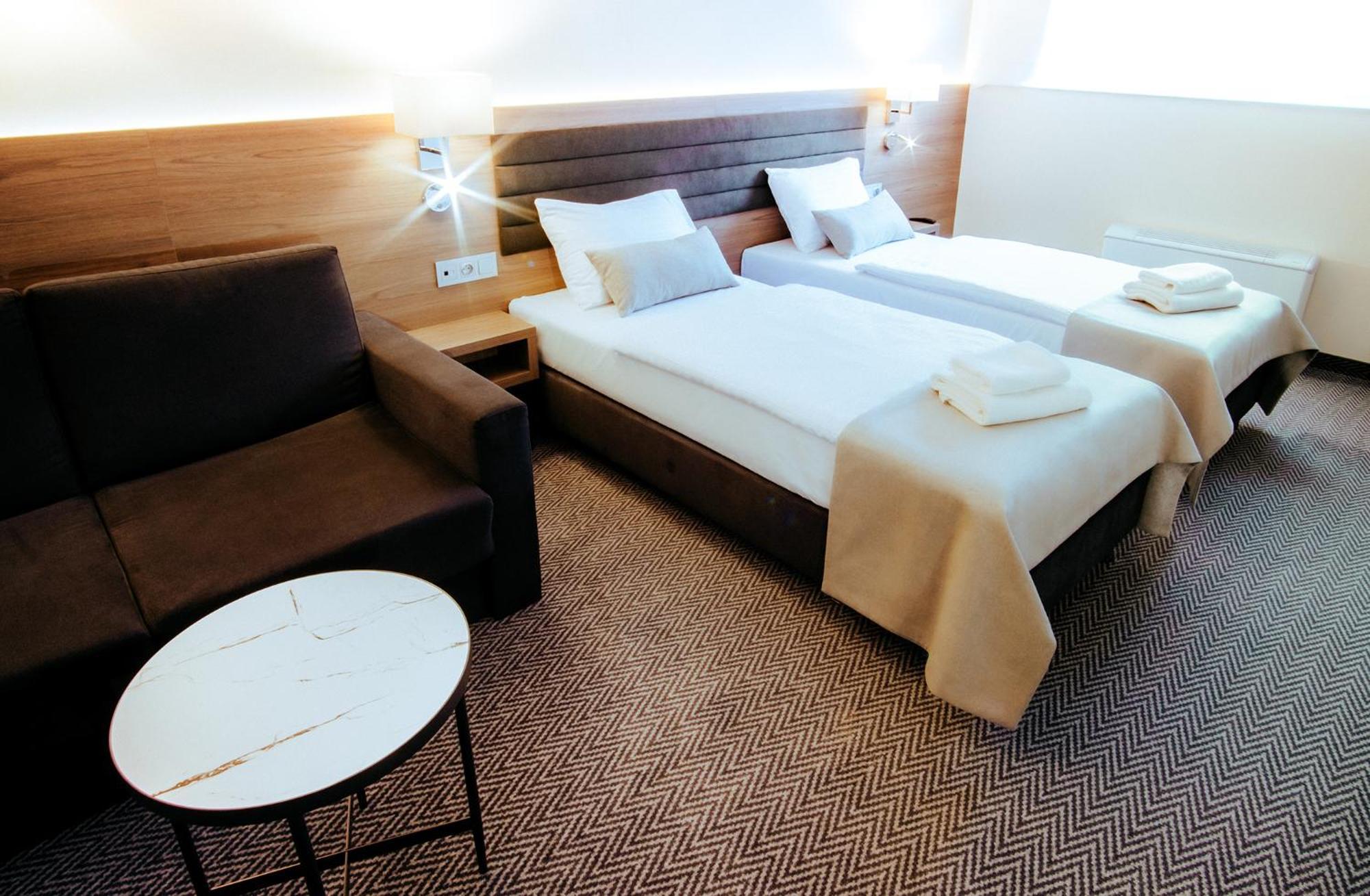 Hotel Piotr Spa&Wellness Boguszow-Gorce Room photo